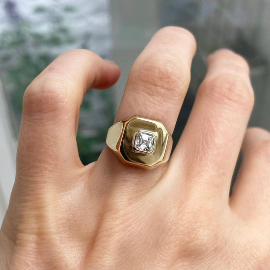 Jessie Thomas Asscher Cut Diamond Signet Ring | The Cut London