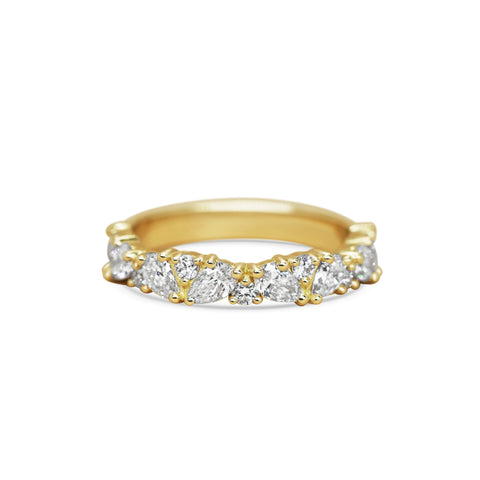 Michelle Oh Bouquet Diamond Wedding Band