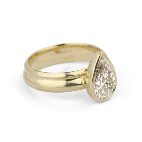 Shimell & Madden Pear Mirror Column Ring | The Cut London