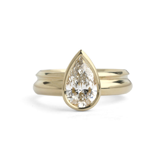 Shimell & Madden Pear Mirror Column Ring | The Cut London